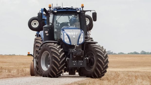 Selbstfahrende Traktoren Zeigen Die Zukunft Der Landwirtschaft - 